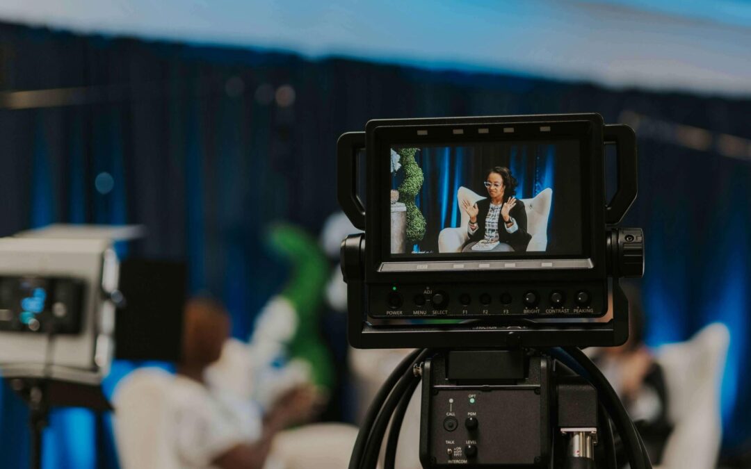 What is a Webcam Business? 4 Steps to Start Your Own