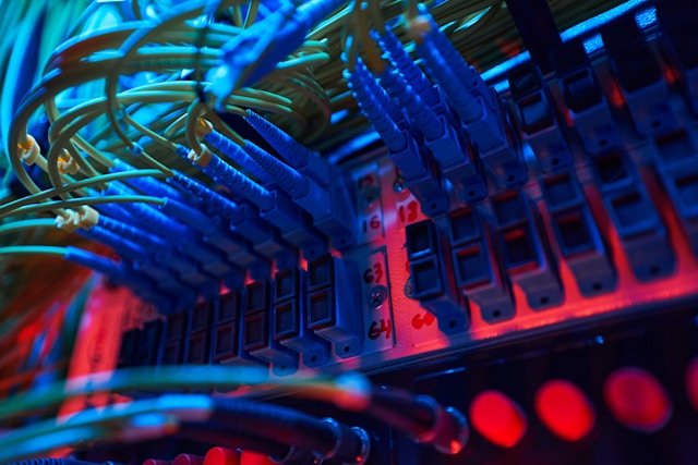 Overcoming Webcam Hosting Challenges: 5 Things to Know Before Launching Your Platform