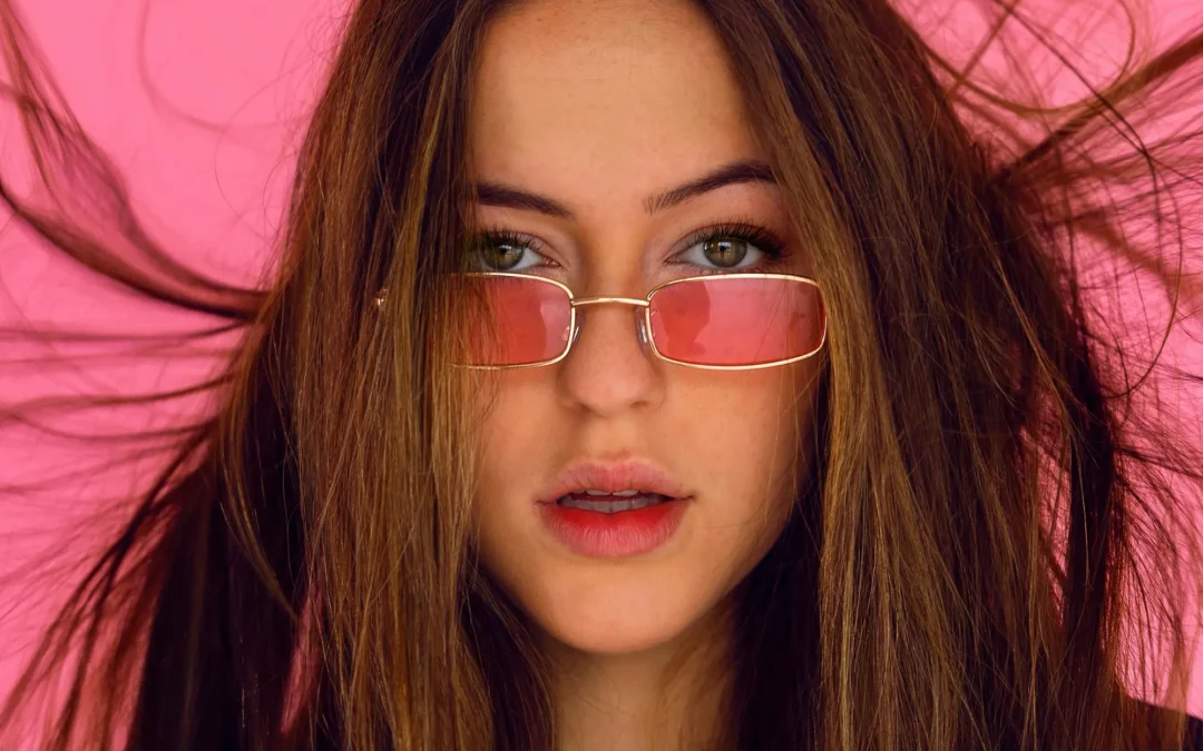 Camming for Money: Effective Ways to Earn Big in 2025